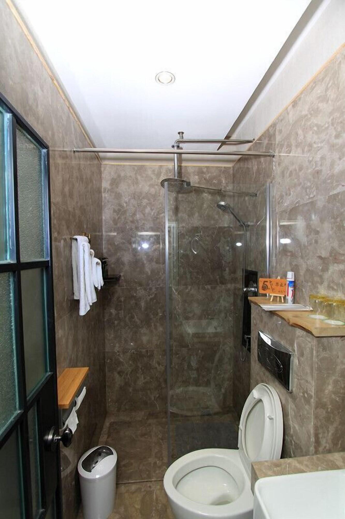 No.5 Hengshan Road Cultural Hotel Qingdao Esterno foto